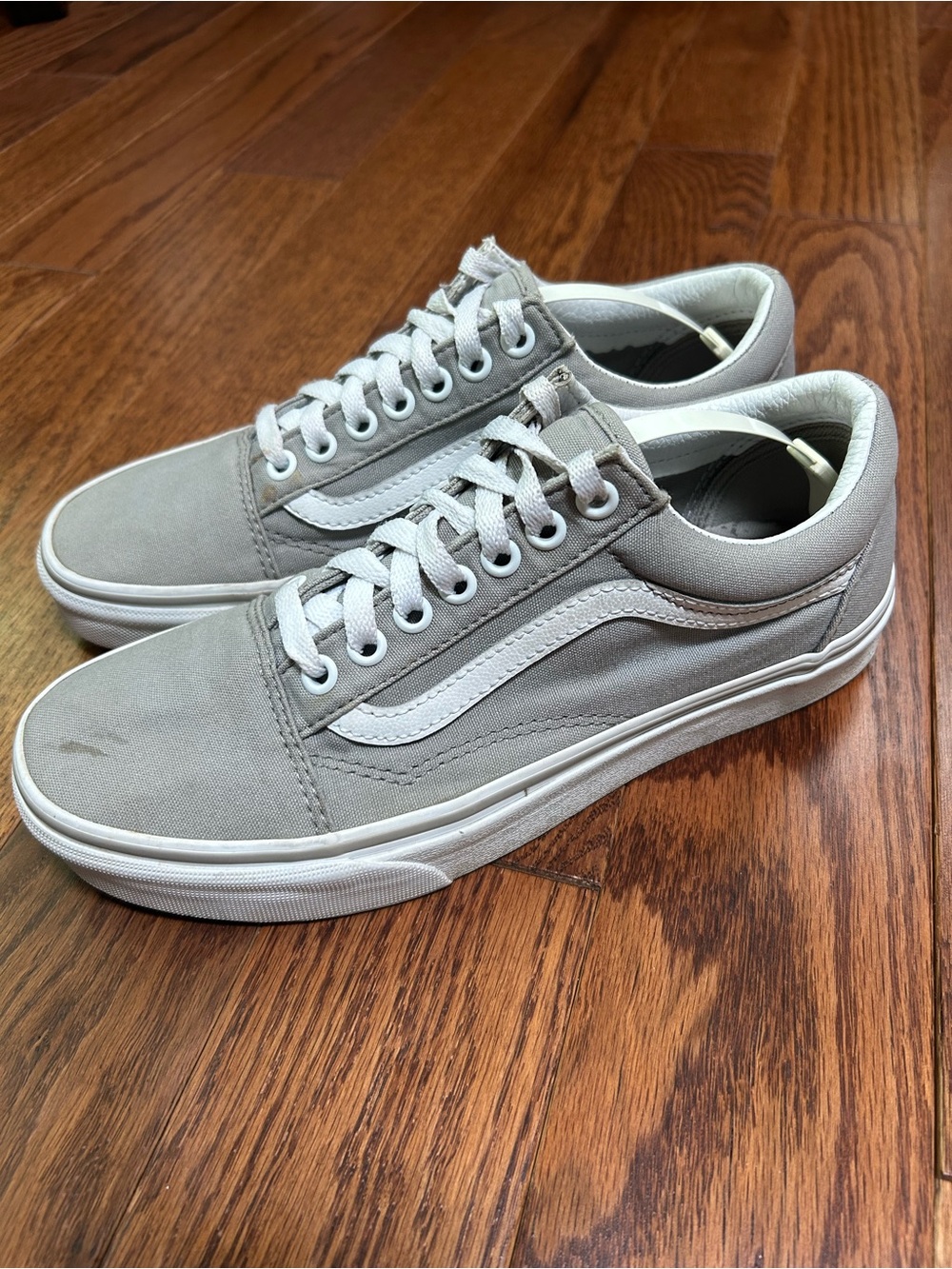 Vans Old Skool sneakers classic gray women’s size 8 men’s size 6.5